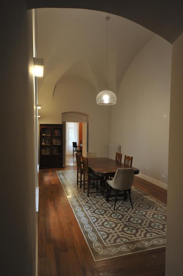 Palazzo Ietri Corso Vittorio Emanuele Rooms Bari Exteriör bild