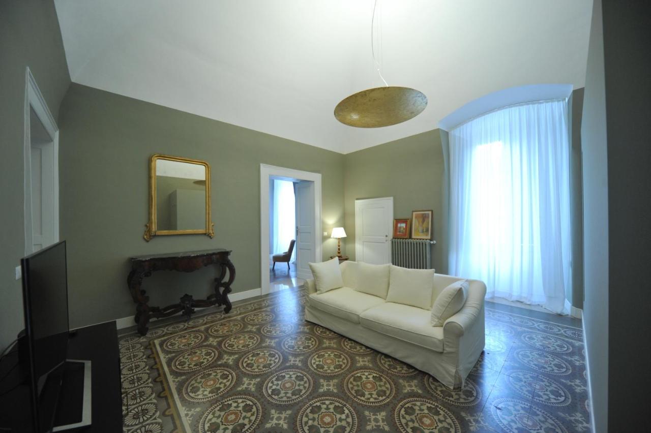 Palazzo Ietri Corso Vittorio Emanuele Rooms Bari Exteriör bild